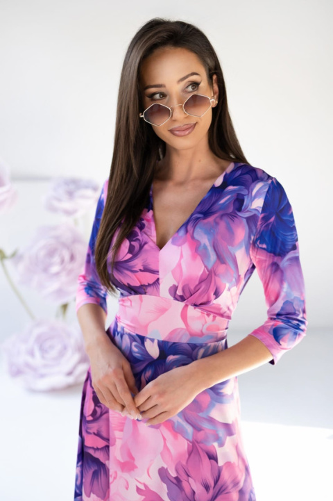Sukienka Eliana w kwiatowy wzór Sukienka Eliana w kwiatowy wzór